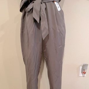 Social lite paperbag pants